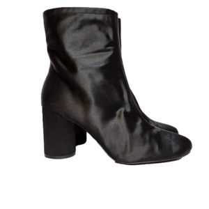 Size 10 Bootie Satin Rounded Heeled boot Fabric Black JESSICA SIMPSON